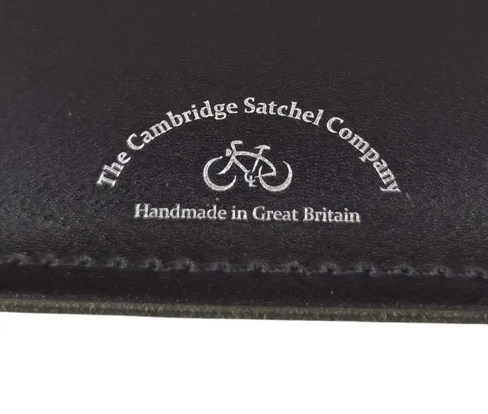 Cambridge Satchel Company Classic Leather Messenger Bag Medium Mens Black $275